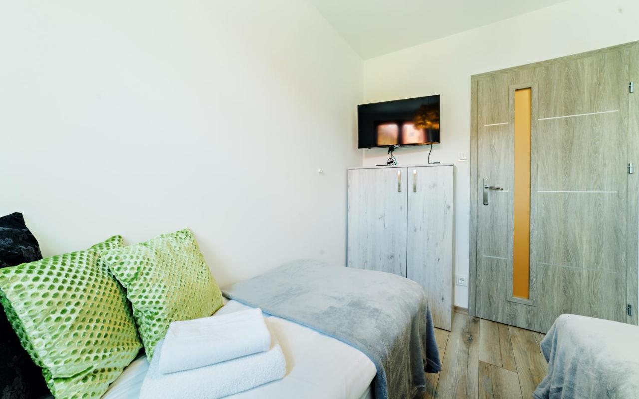 Everysky Nadrzeczna 3e-3d Apartment