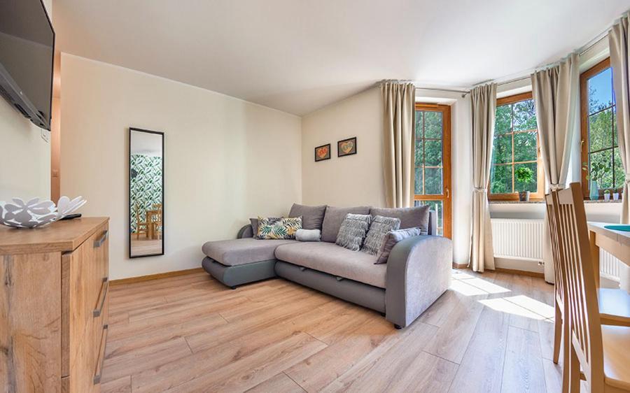 Everysky Nadrzeczna 3e-3d Apartmán